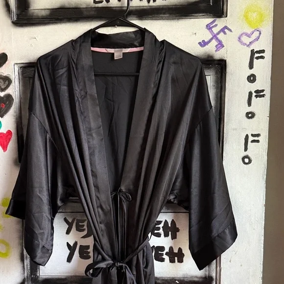 Victoria's Secret Black Satin Robe - Picture 2 of 9